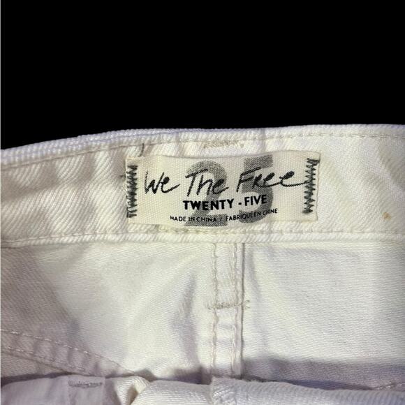 FREE PEOPLE NWT Worn White Short Ripped Button fly Jeans Skirt Size 25 - Picture 2 of 12